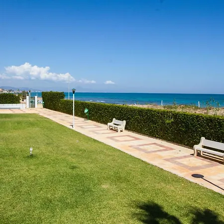 Primera Linea Urbanizacion Bahia De Denia Planta Baja Con Doble Terraza * Denia