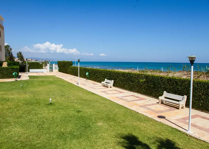 Primera Linea De Playa * Денія